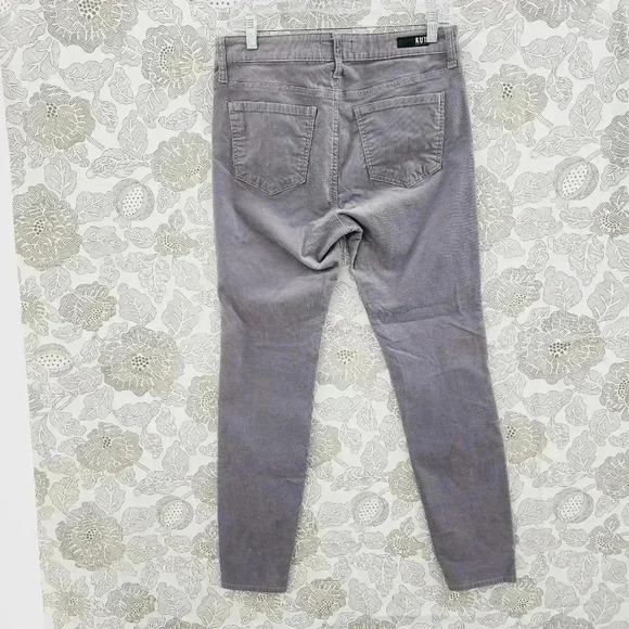 Kut from the Kloth Diana Fab Ab Skinny Corduroy Lavender Pants Women's 8 - Picture 2 of 8